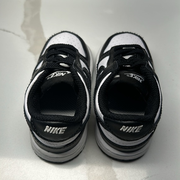 Baby/Toddler Nike Dunk low. - Picture 4 of 8
